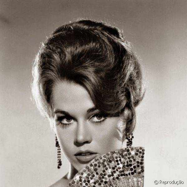 O contorno de lábios de Jane Fonda dava a impressão de boca maior